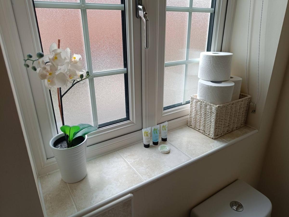 3 Bedroom Townhouse Near Bicester Village מראה חיצוני תמונה